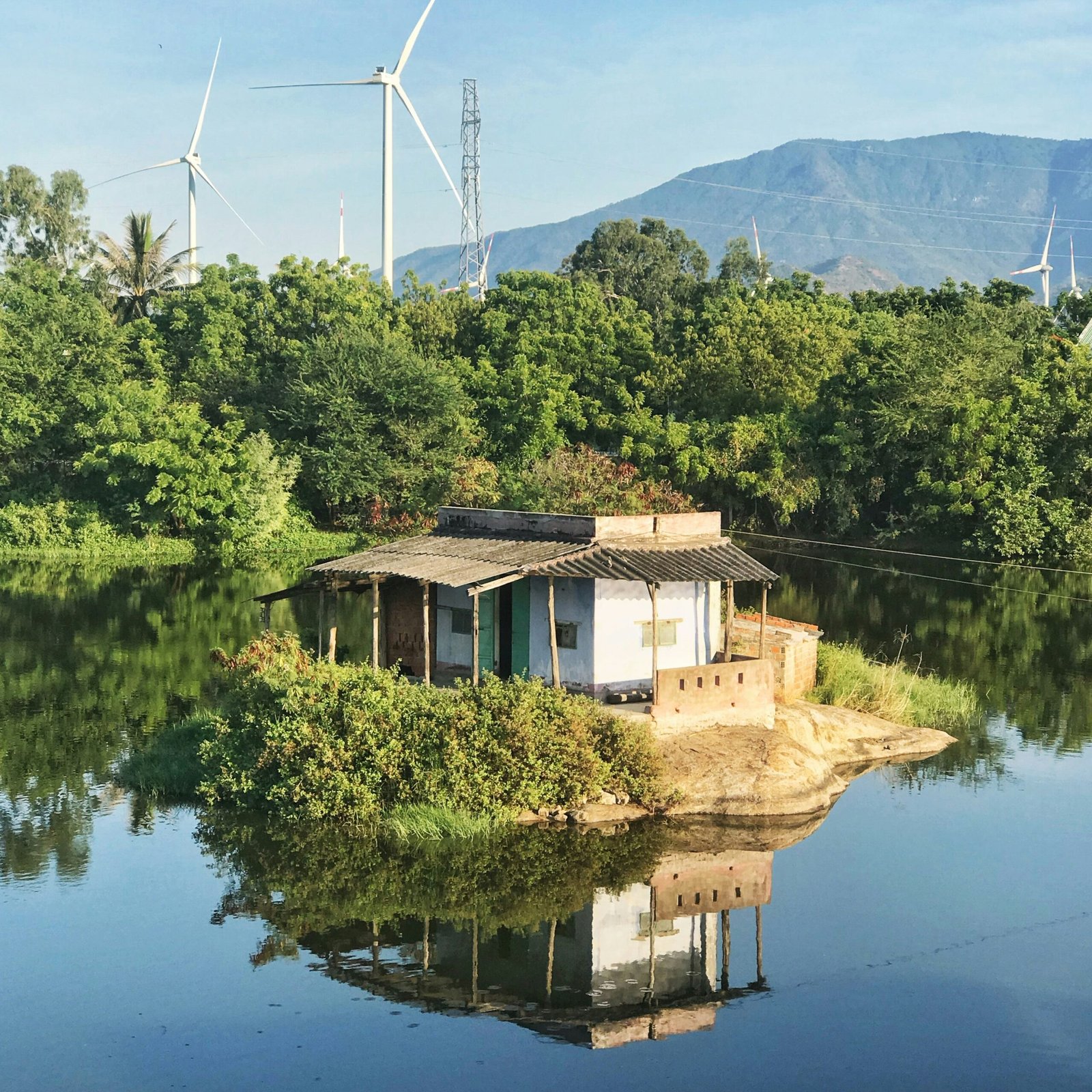 pham-duy-chuong-rD2TNPNWBsQ-unsplash